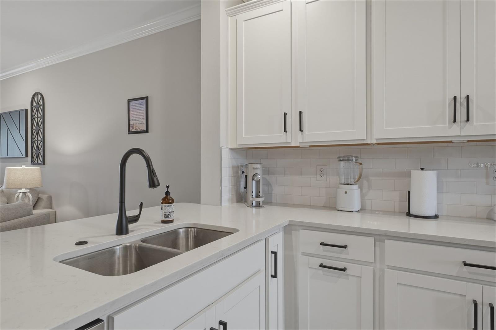 23377 COLLINA WAY #103