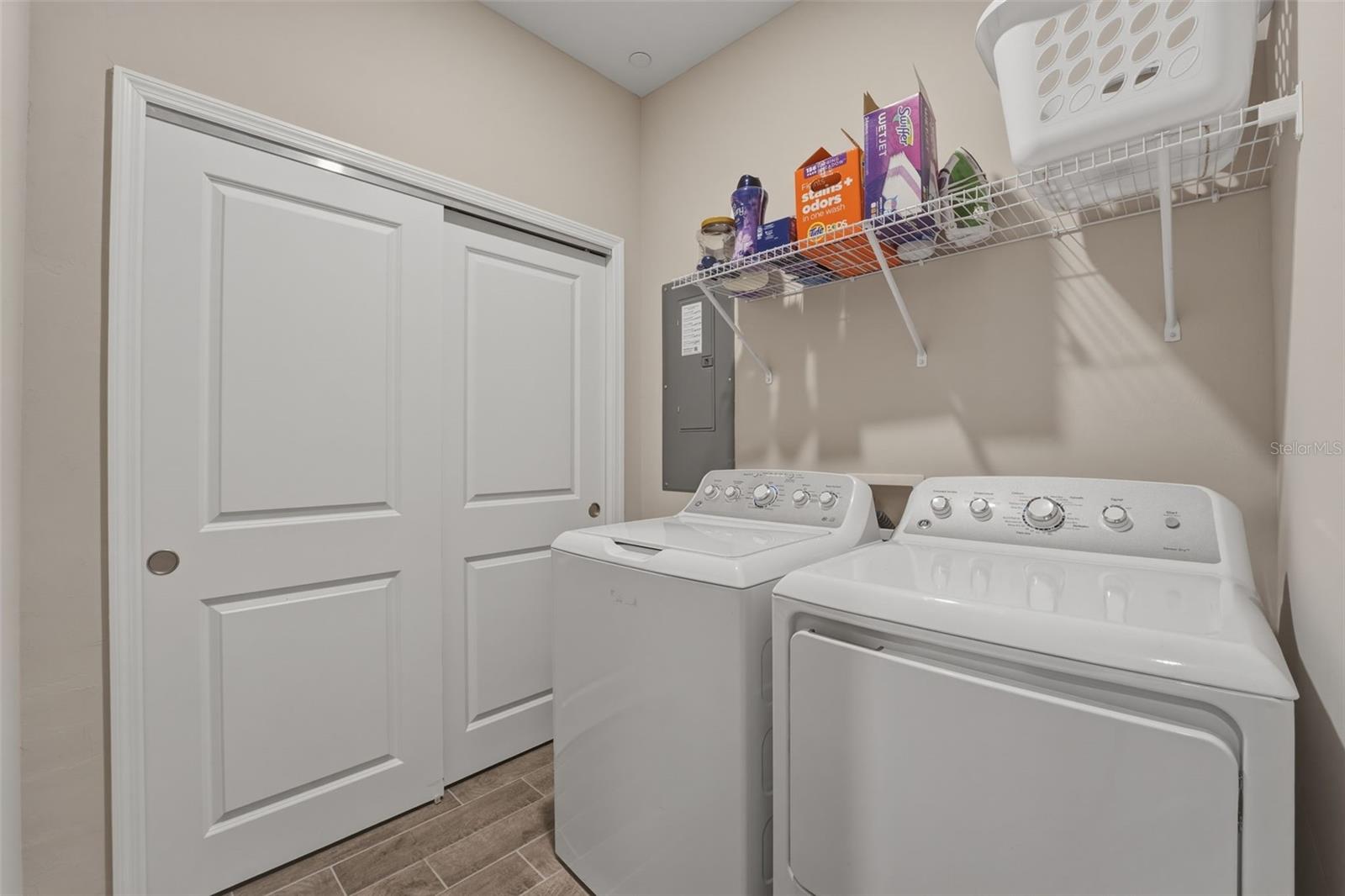 23377 COLLINA WAY #103