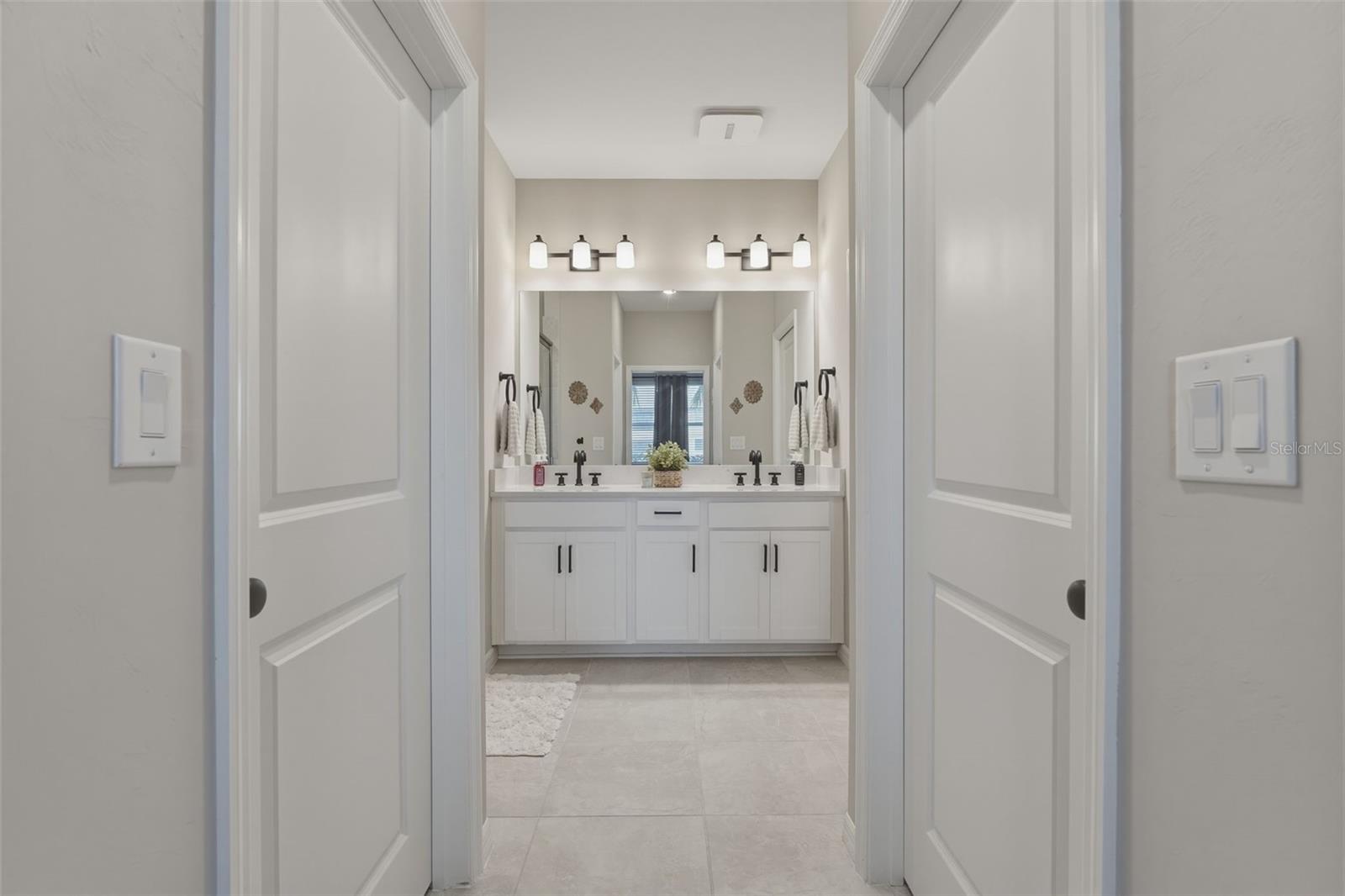 23377 COLLINA WAY #103