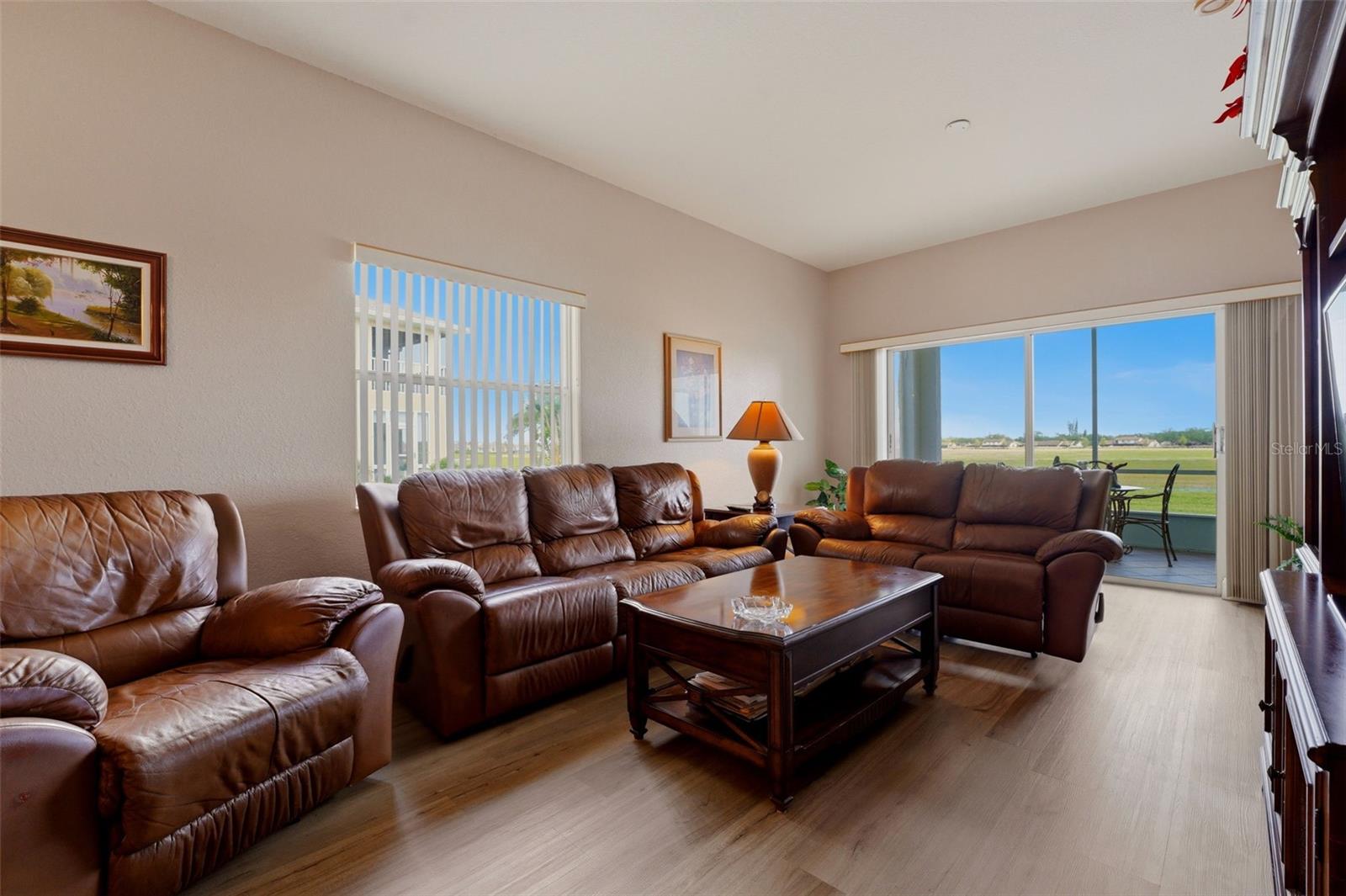 5800 SABAL TRACE DR #401