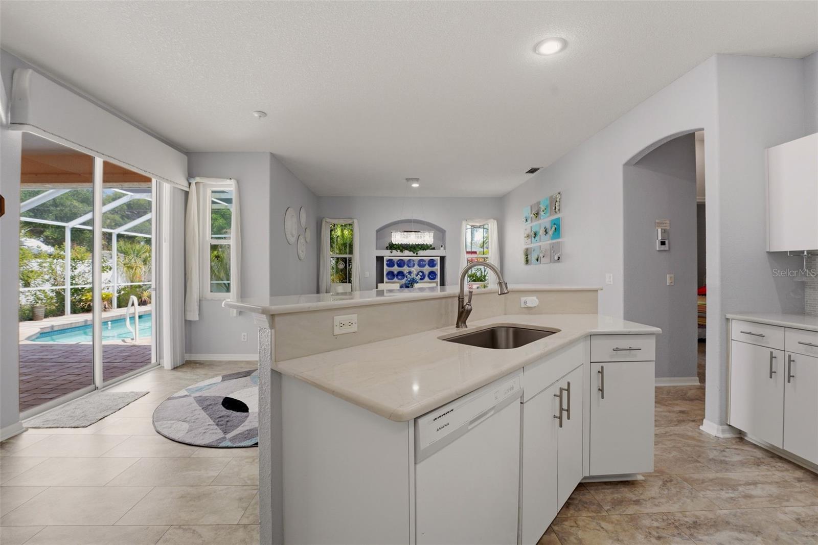 3974 S CHAMBERLAIN BLVD