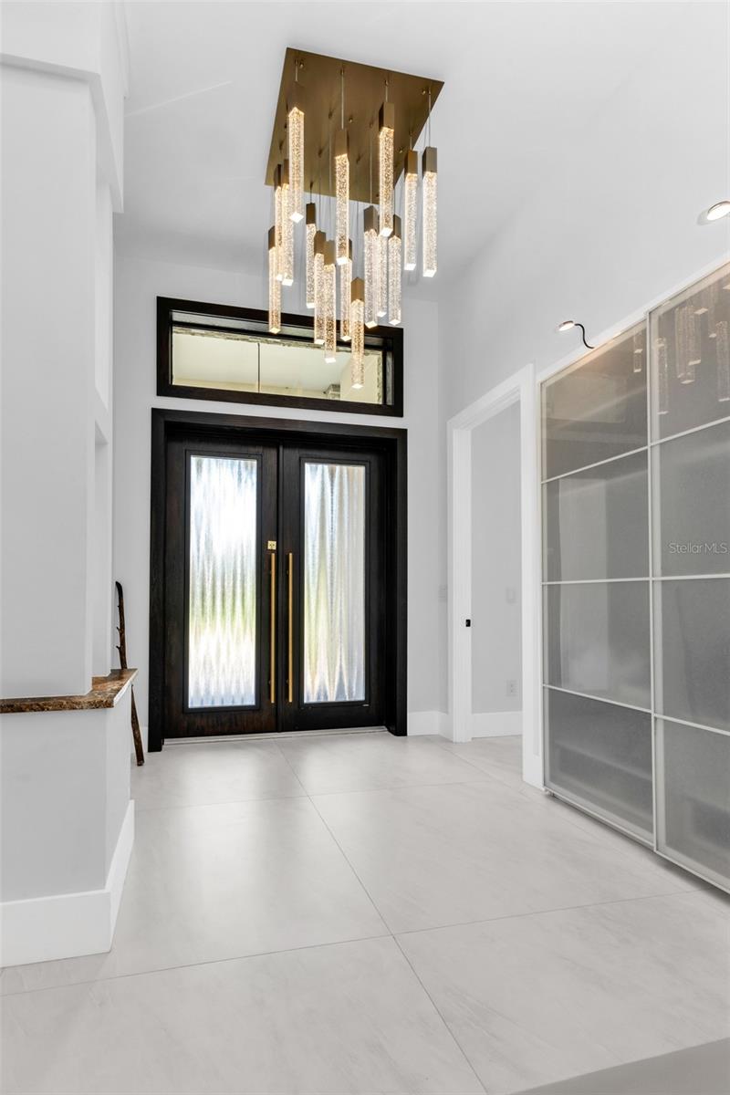115 SOLANA ST