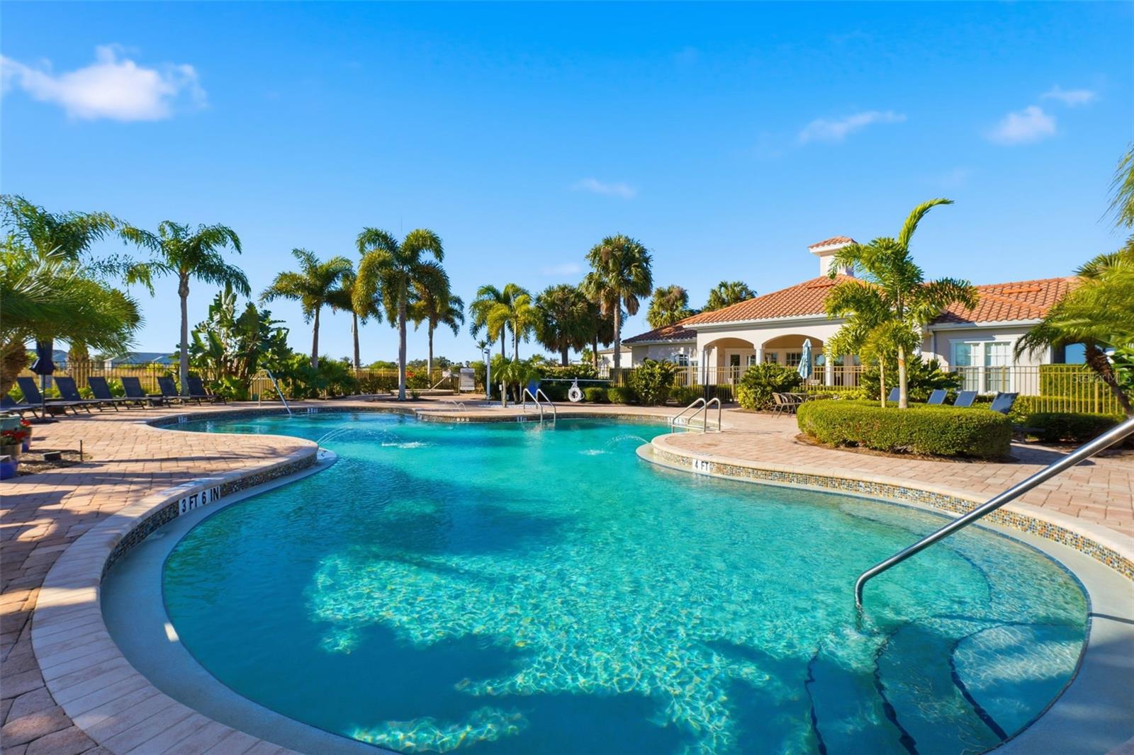 23343 COLLINA WAY #7-102