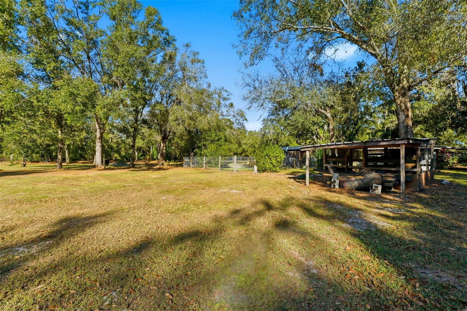 1135 NW PINE CREEK AVE