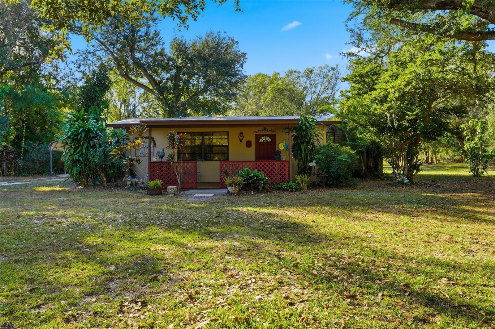 1135 NW PINE CREEK AVE