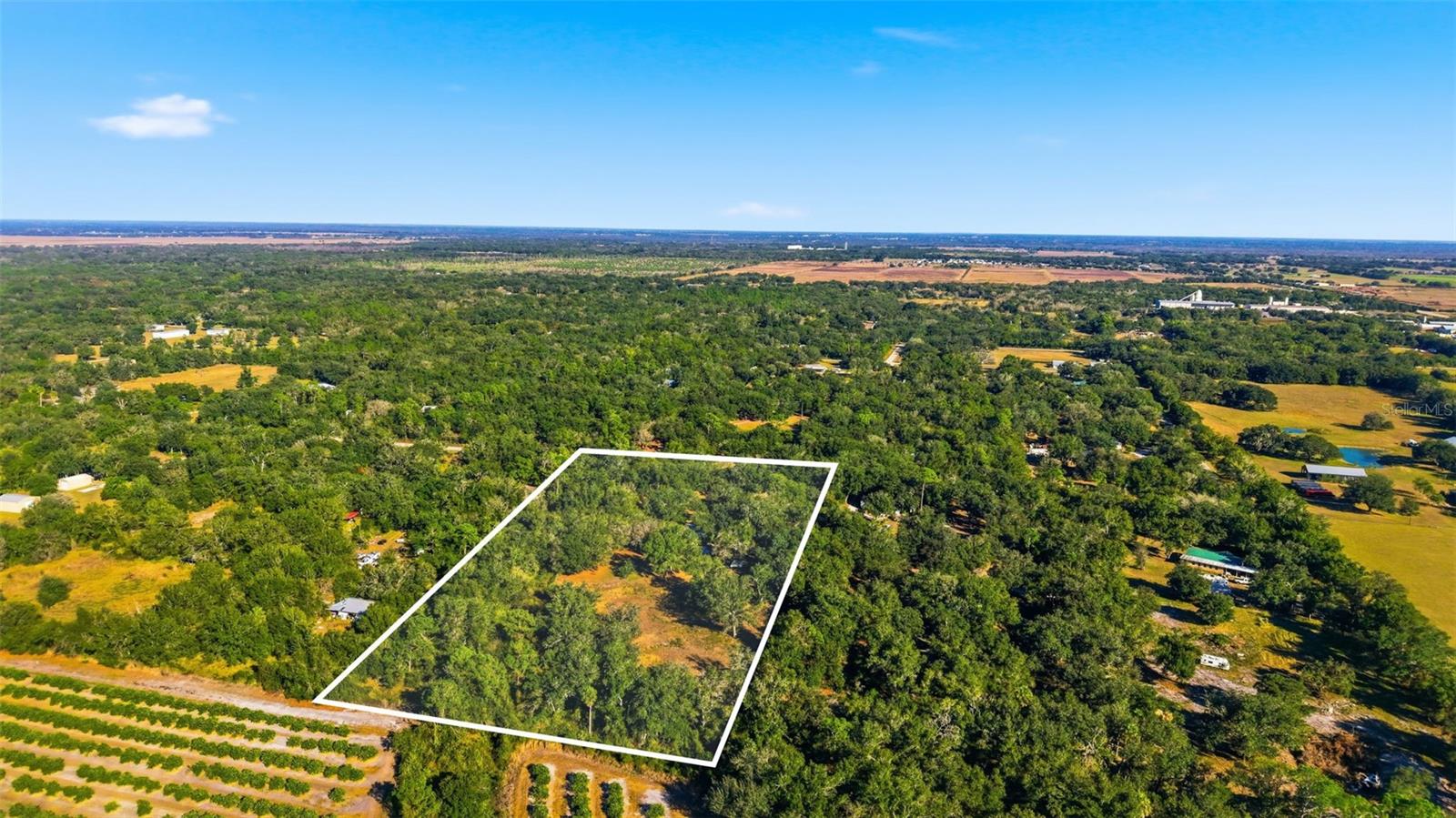 1135 NW PINE CREEK AVE