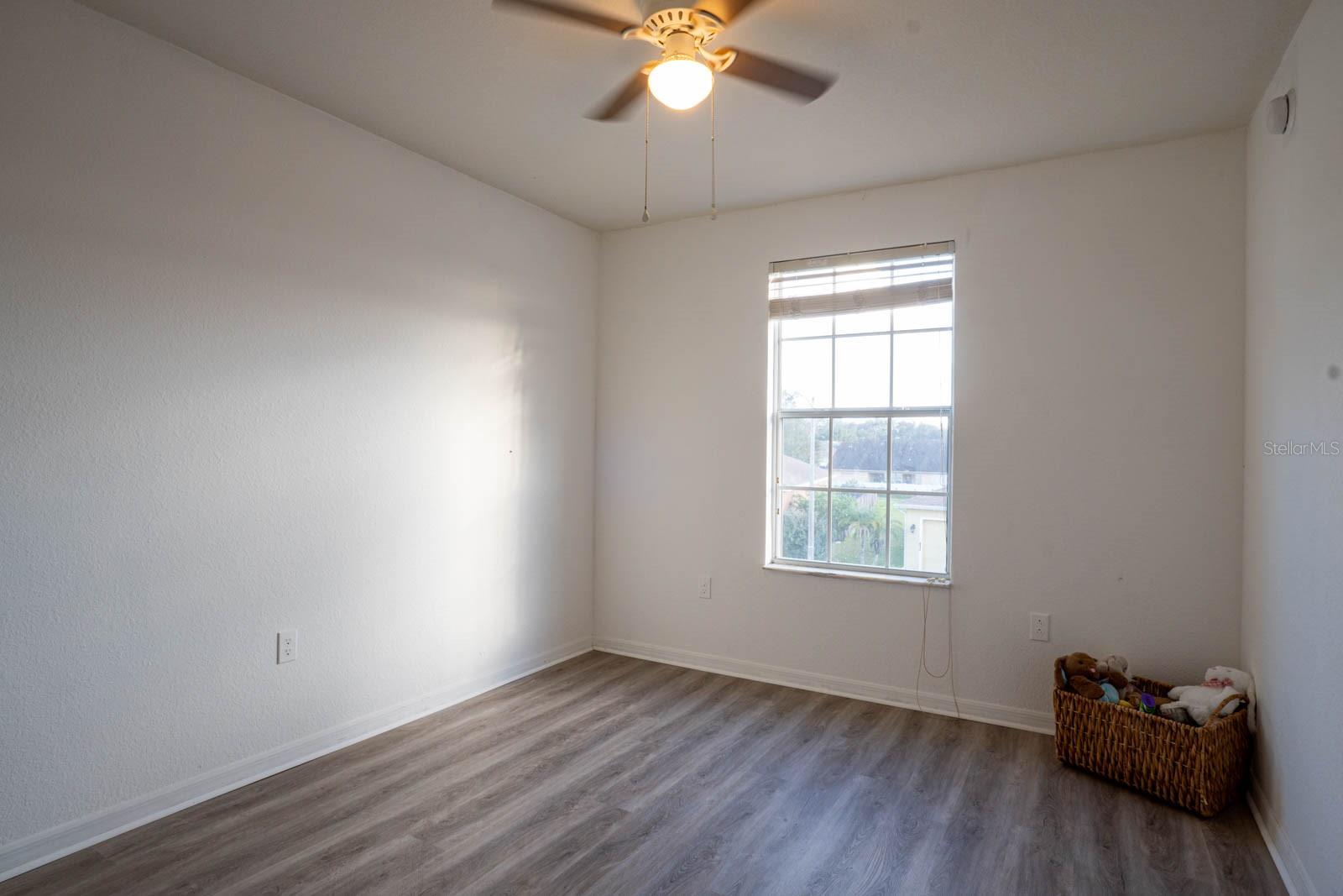 2870 STONEWOOD CIR