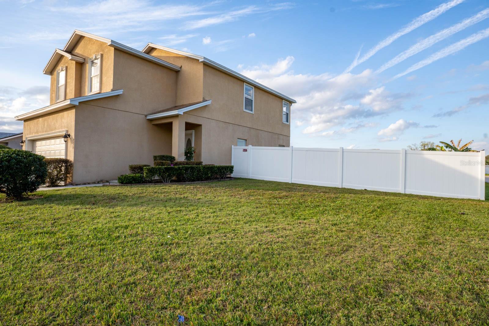 2870 STONEWOOD CIR