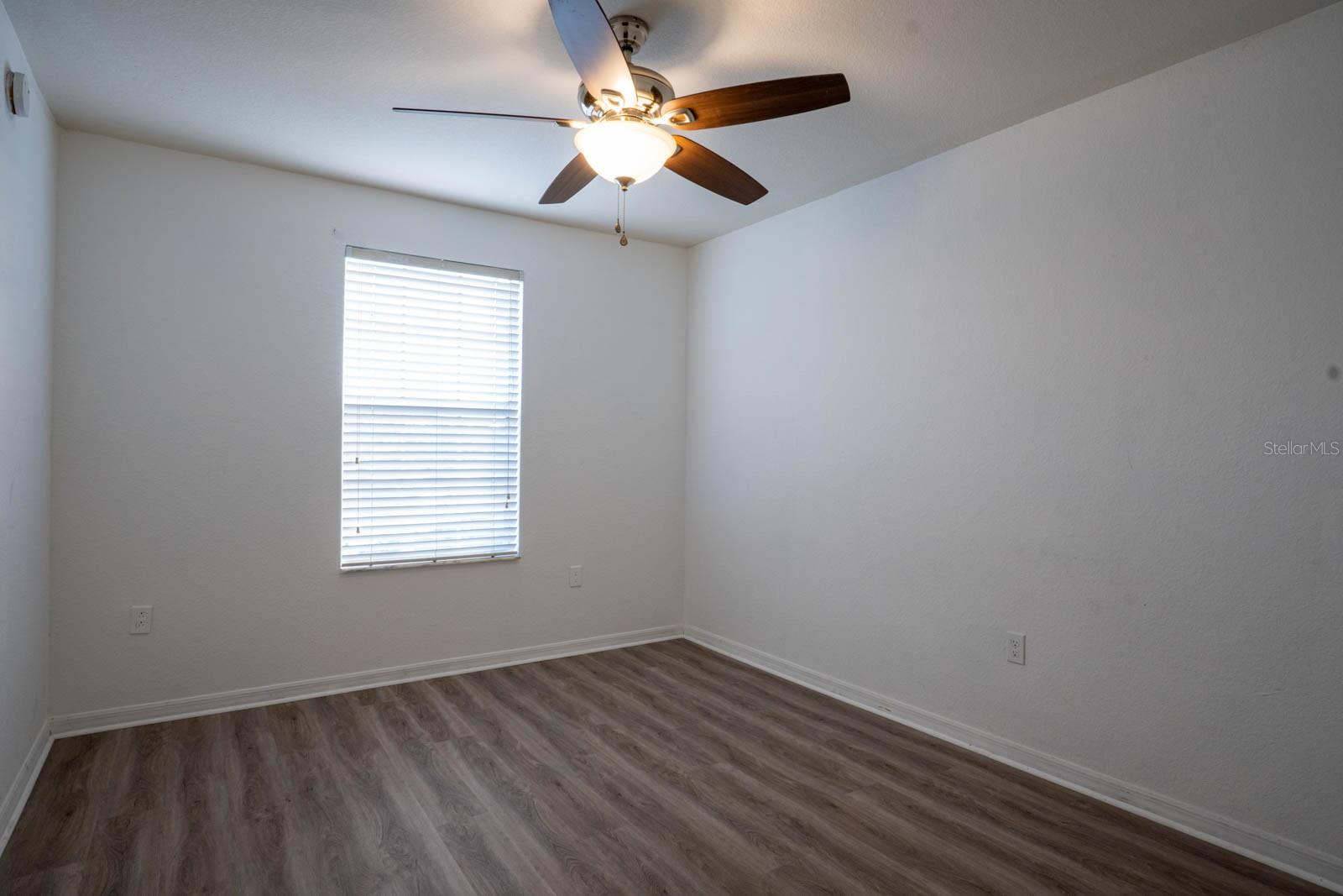 2870 STONEWOOD CIR