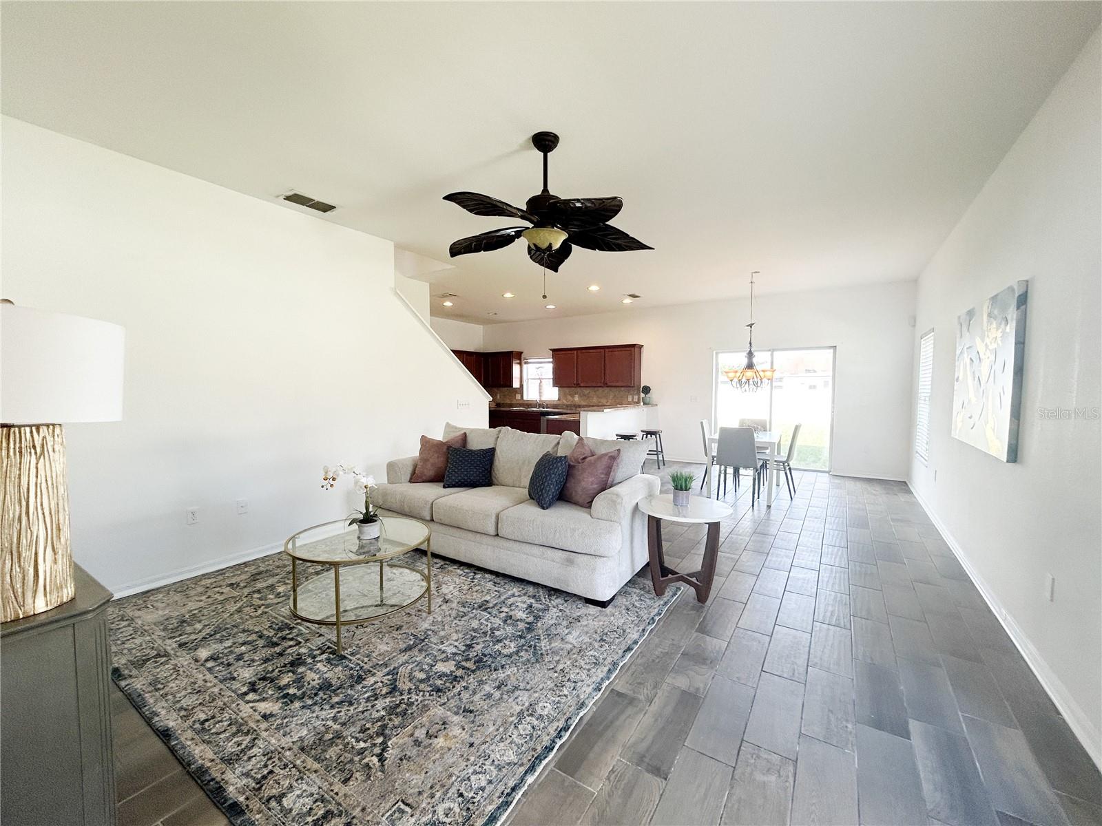 2870 STONEWOOD CIR