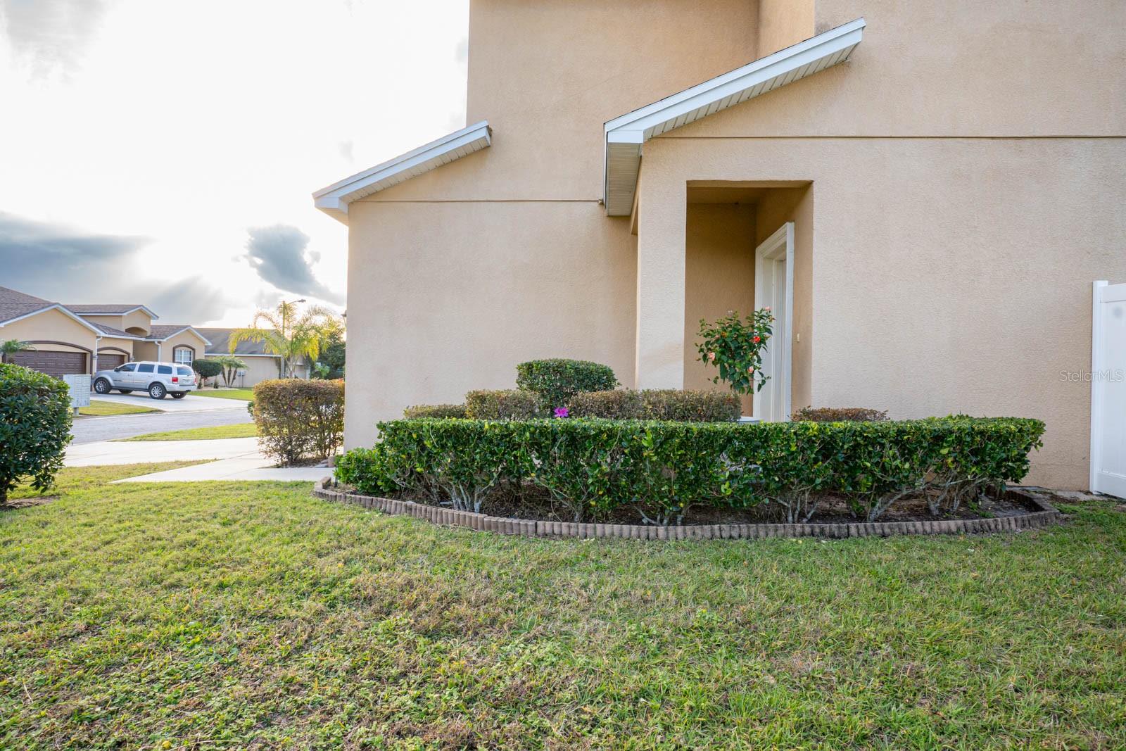 2870 STONEWOOD CIR