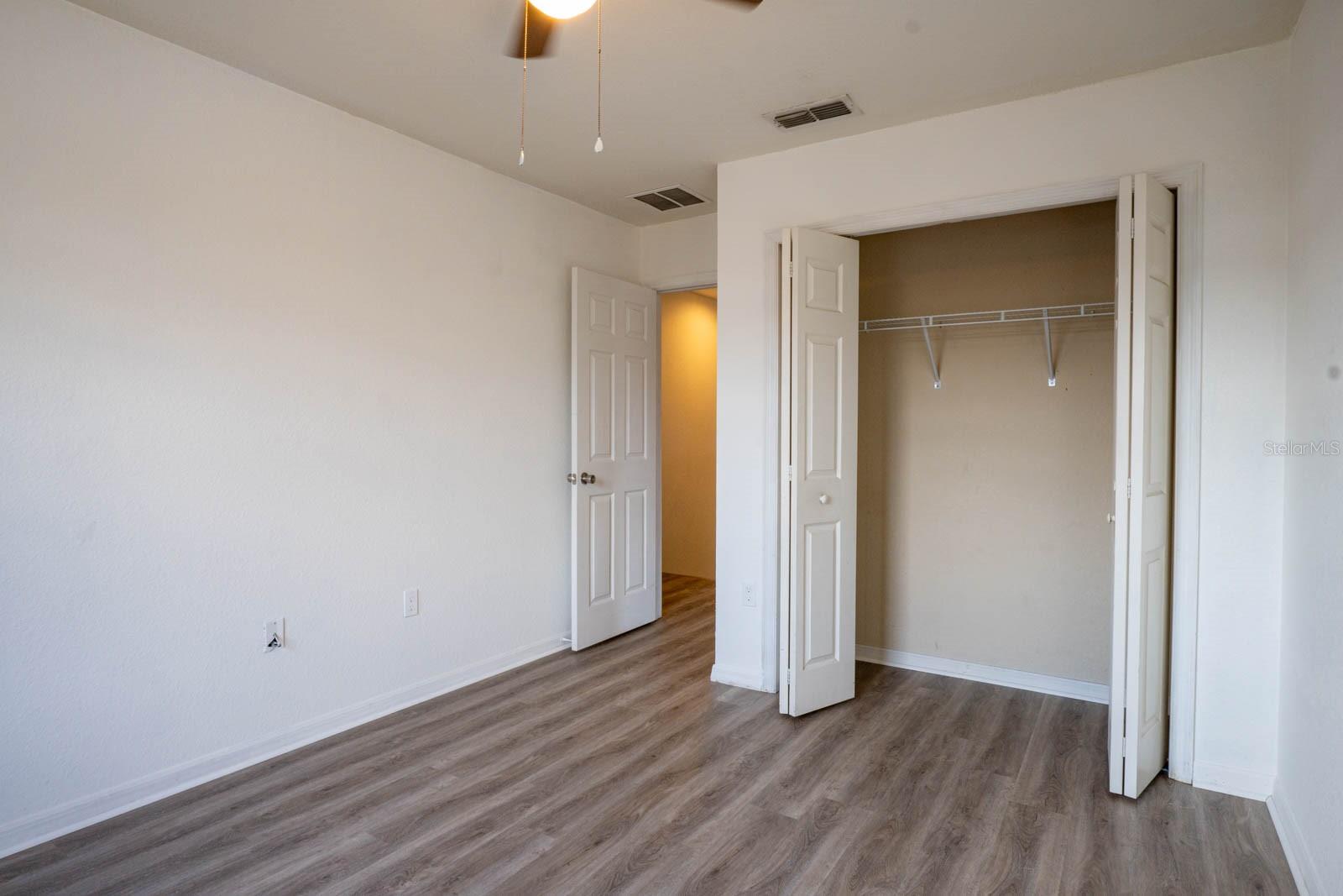 2870 STONEWOOD CIR