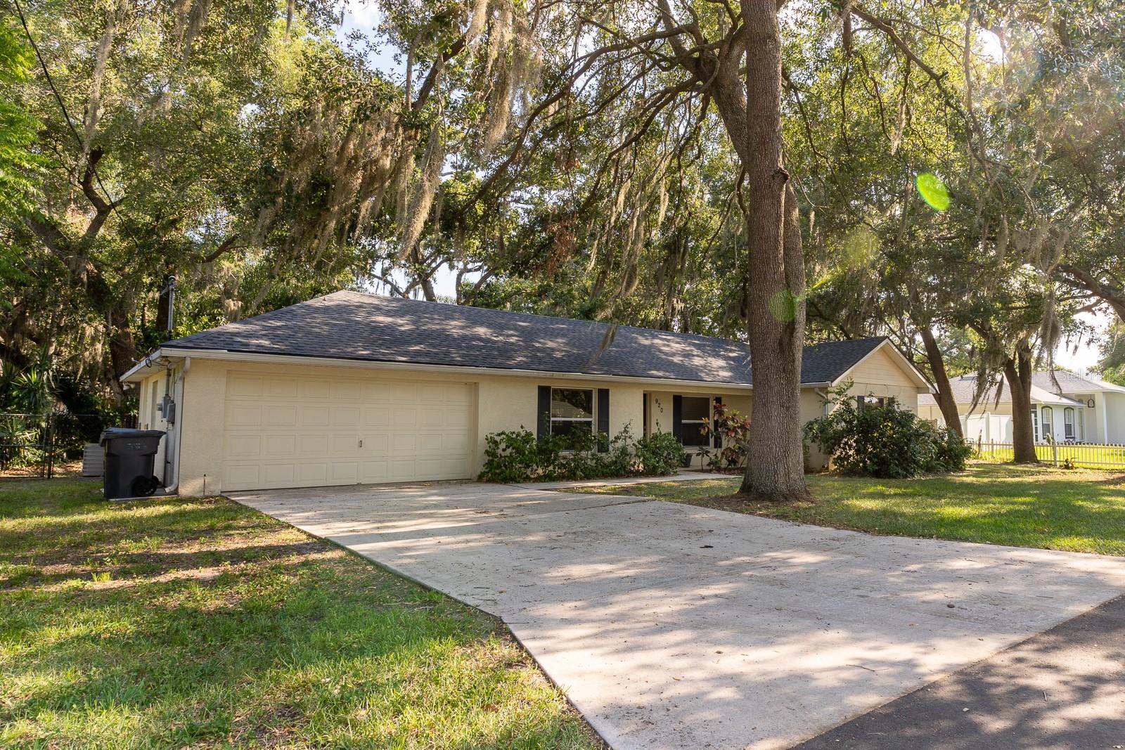 920 HICKS RD