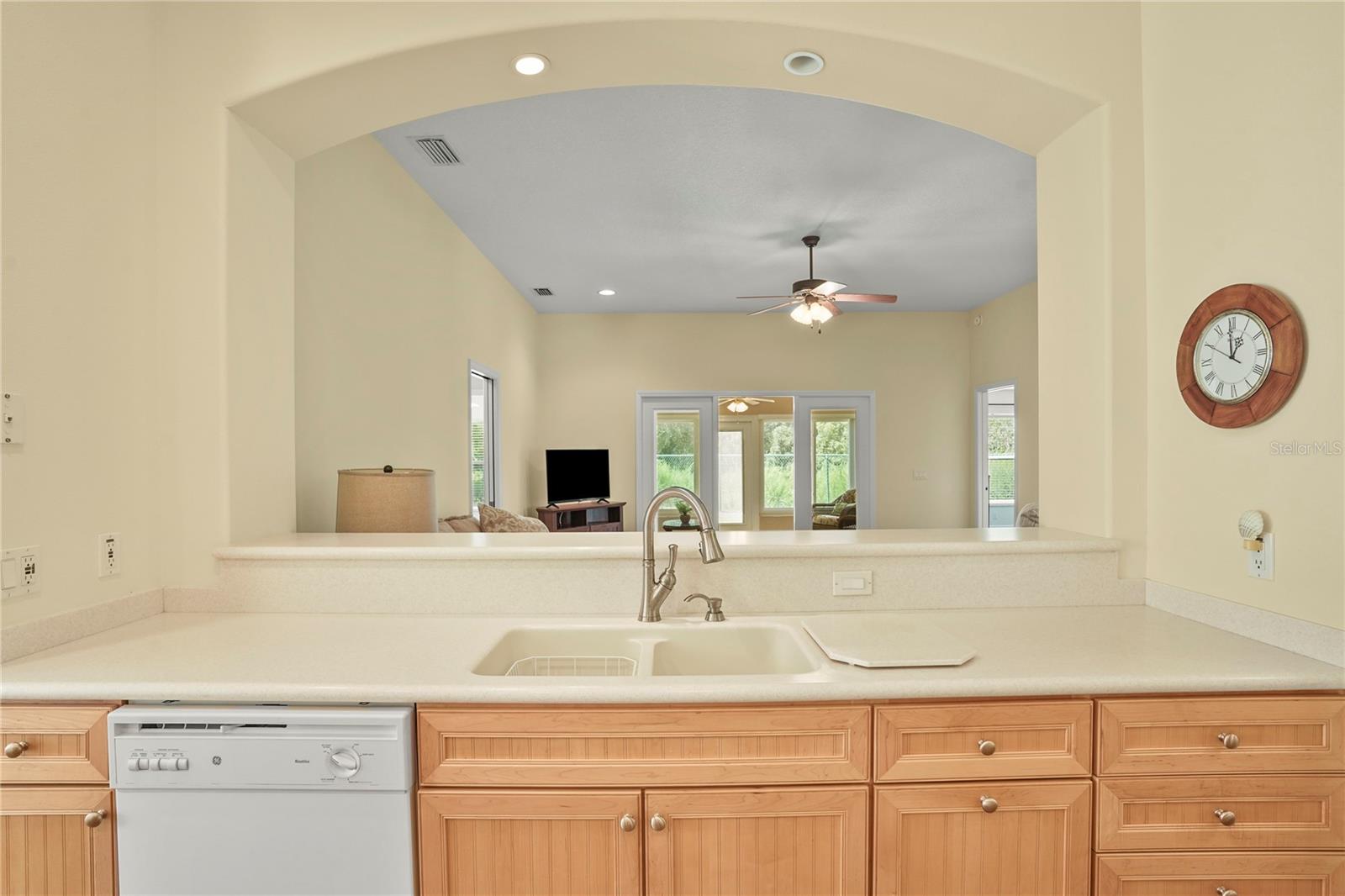 340 NIBLICK CIR