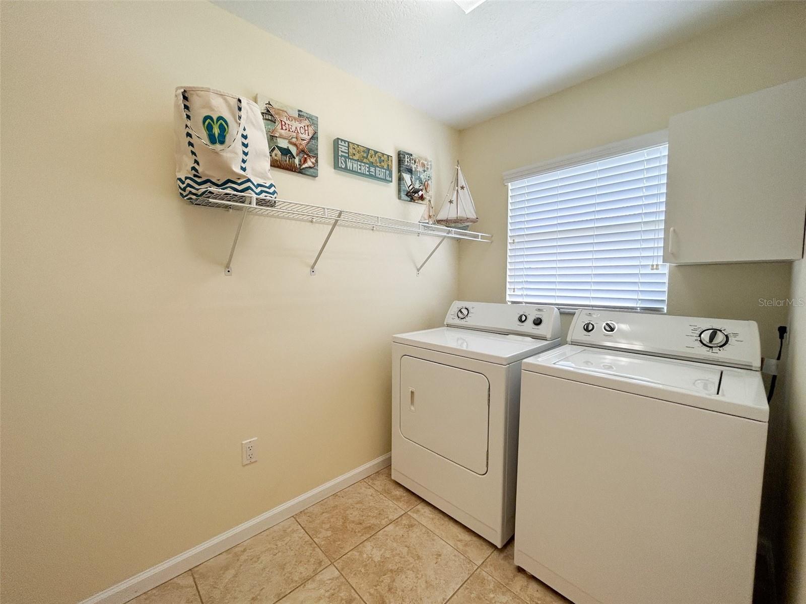 340 NIBLICK CIR