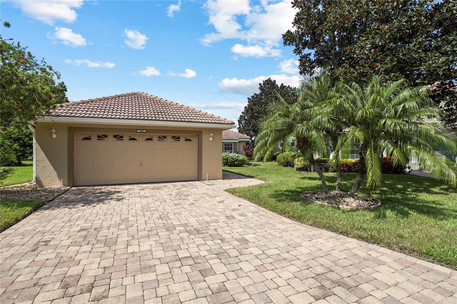 340 NIBLICK CIR