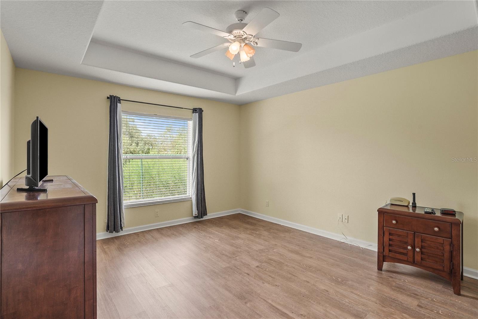 340 NIBLICK CIR