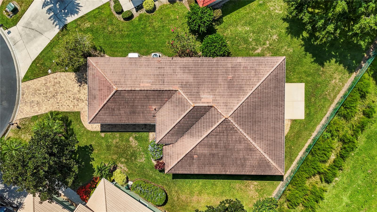 340 NIBLICK CIR