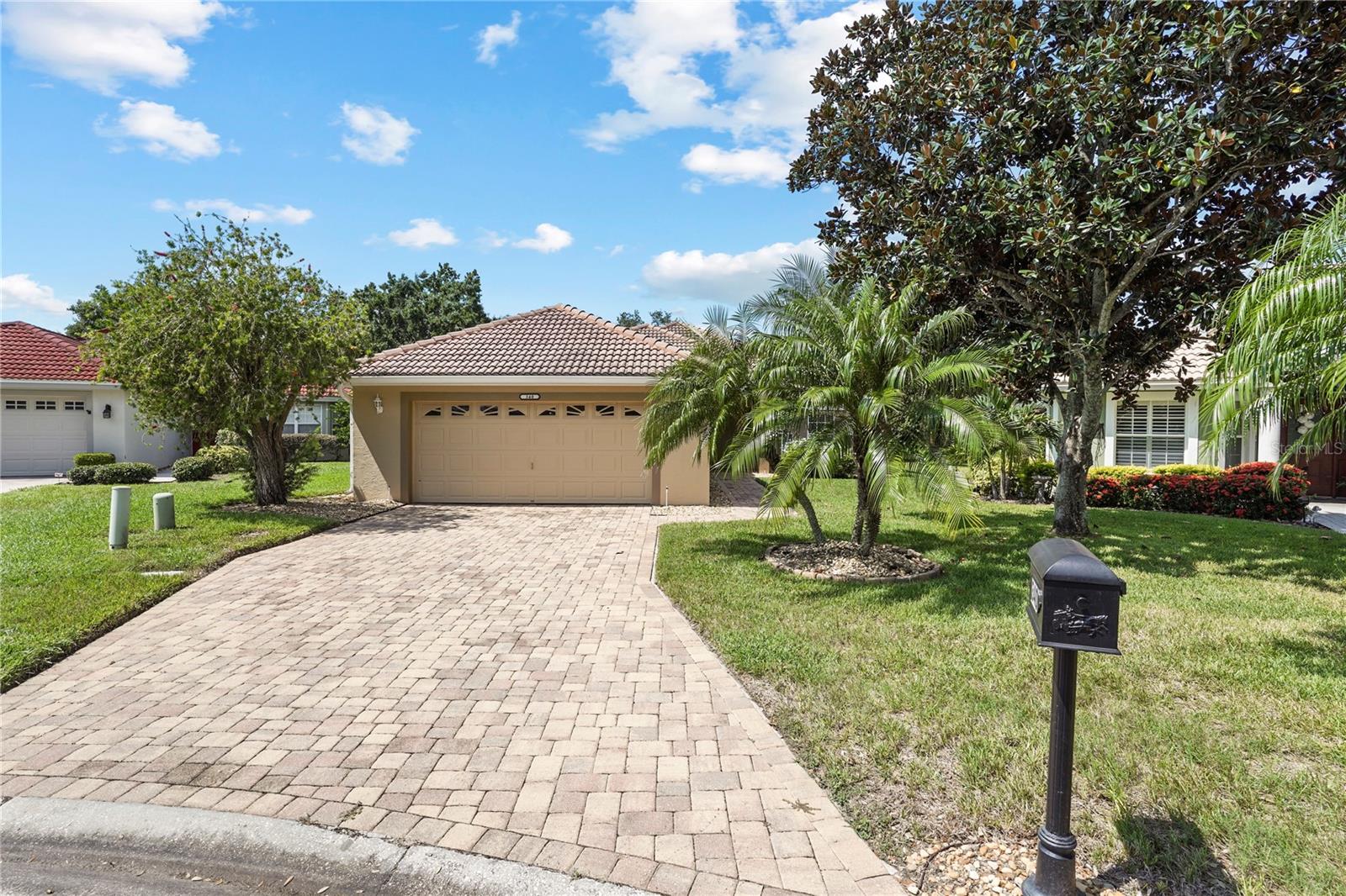 340 NIBLICK CIR