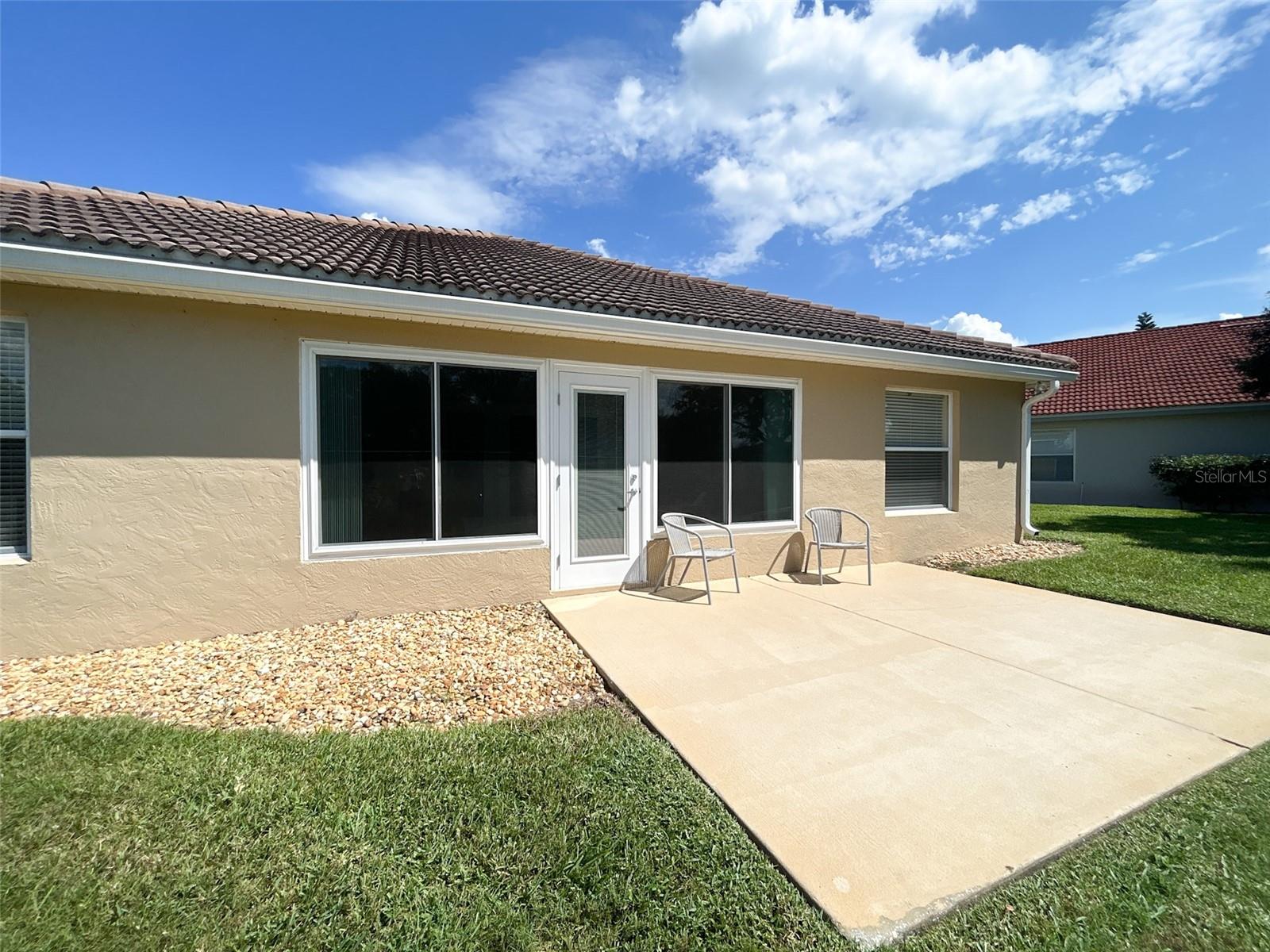340 NIBLICK CIR