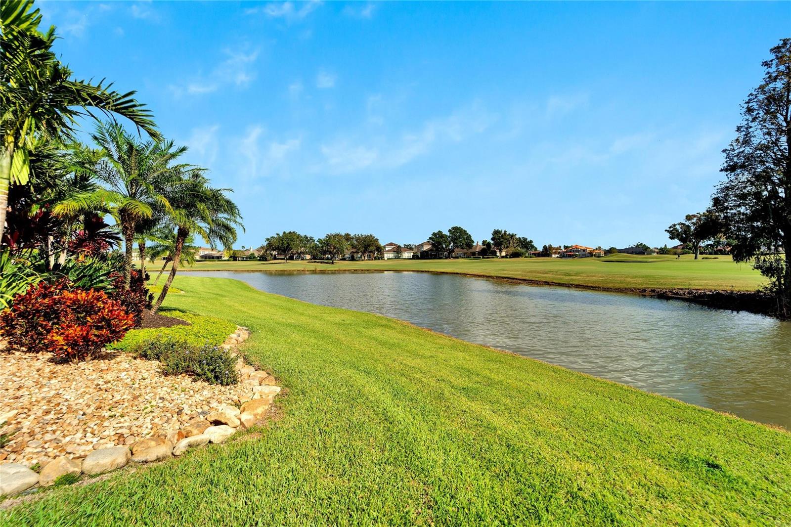3000 SANCTUARY CIR