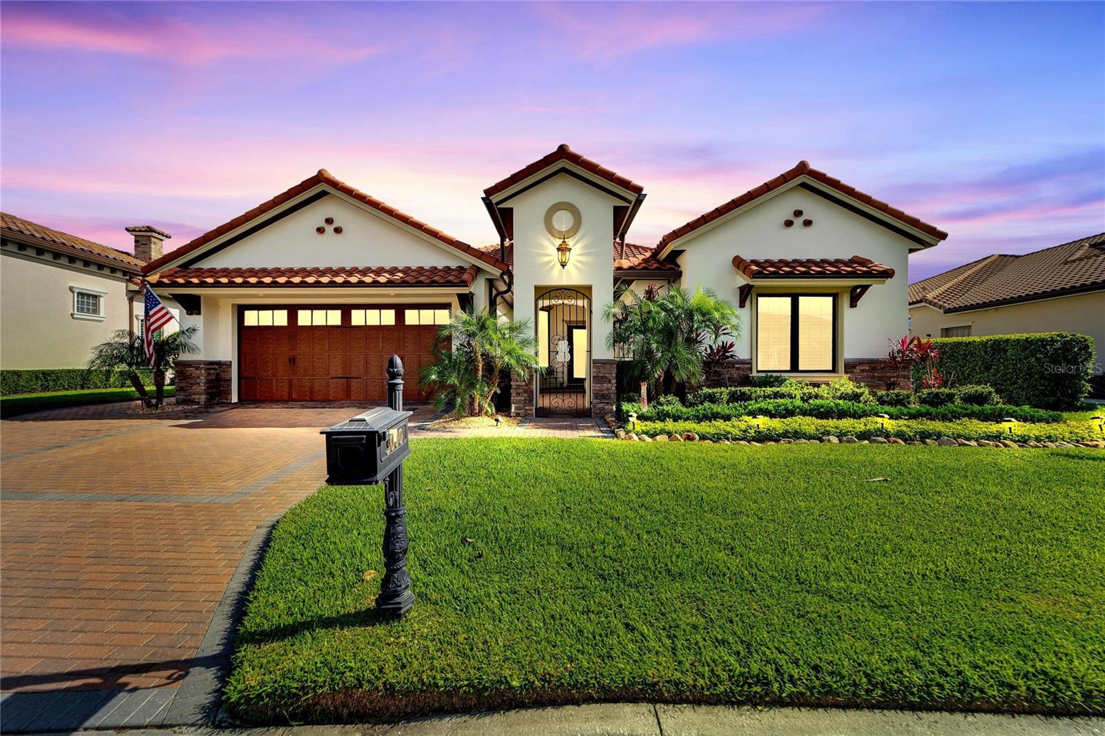 3000 SANCTUARY CIR