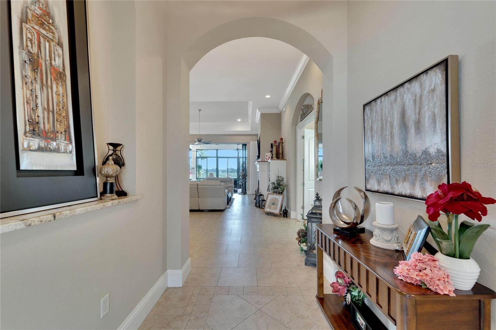 3000 SANCTUARY CIR