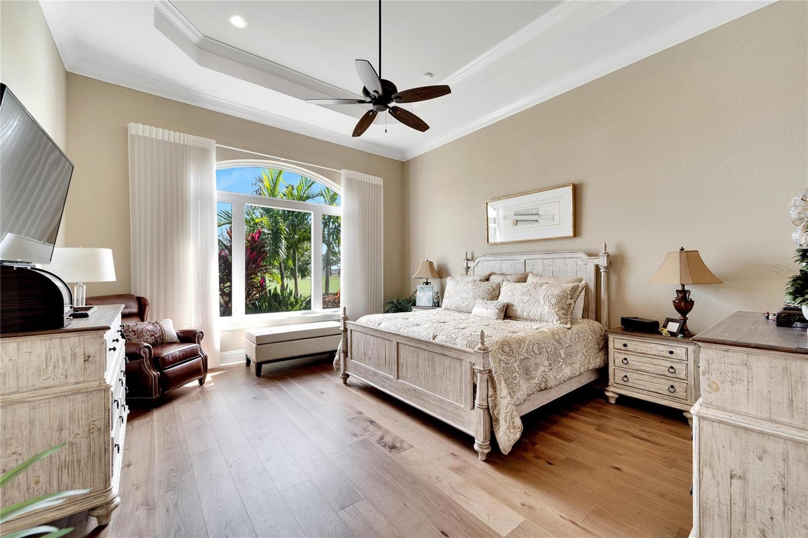 3000 SANCTUARY CIR