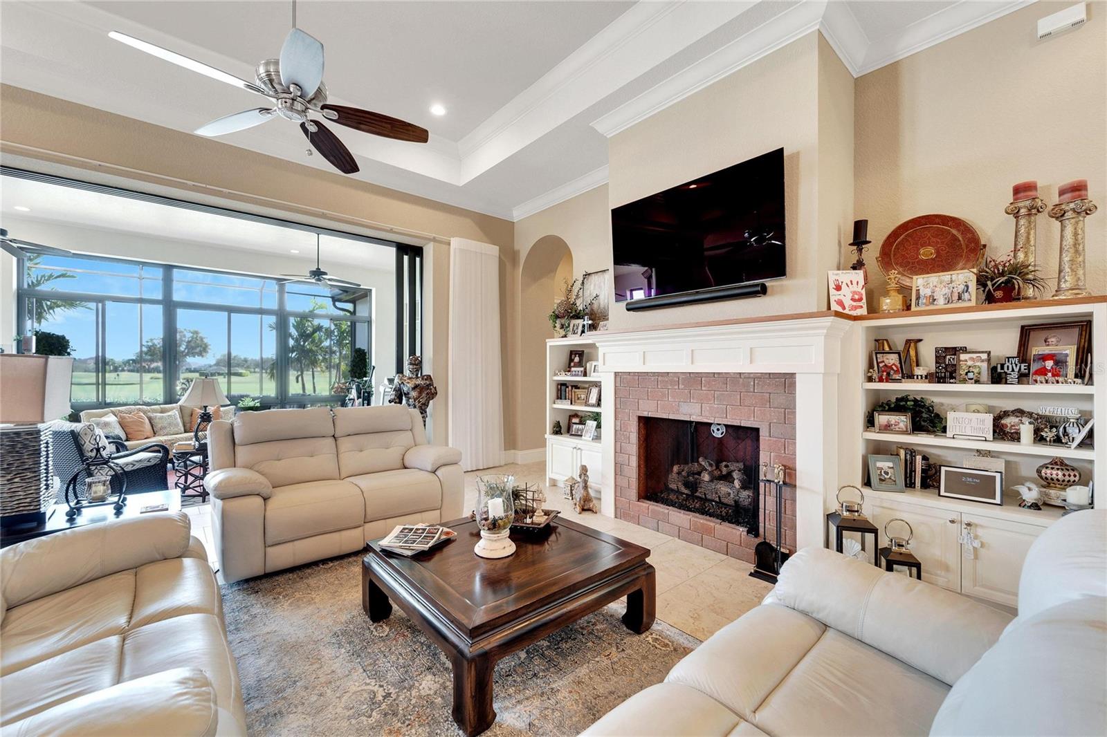 3000 SANCTUARY CIR