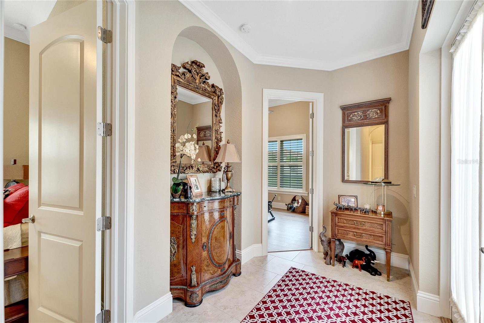 3000 SANCTUARY CIR