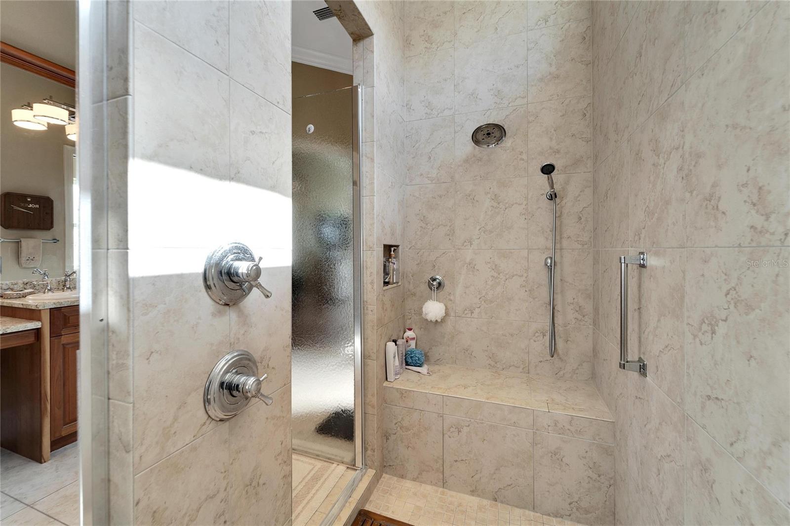 3000 SANCTUARY CIR