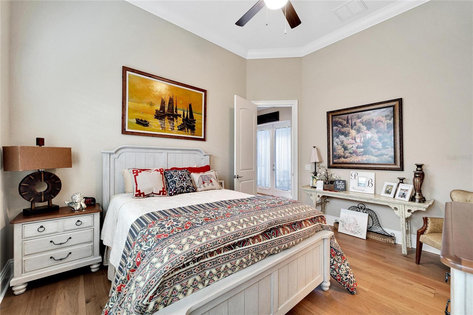 3000 SANCTUARY CIR