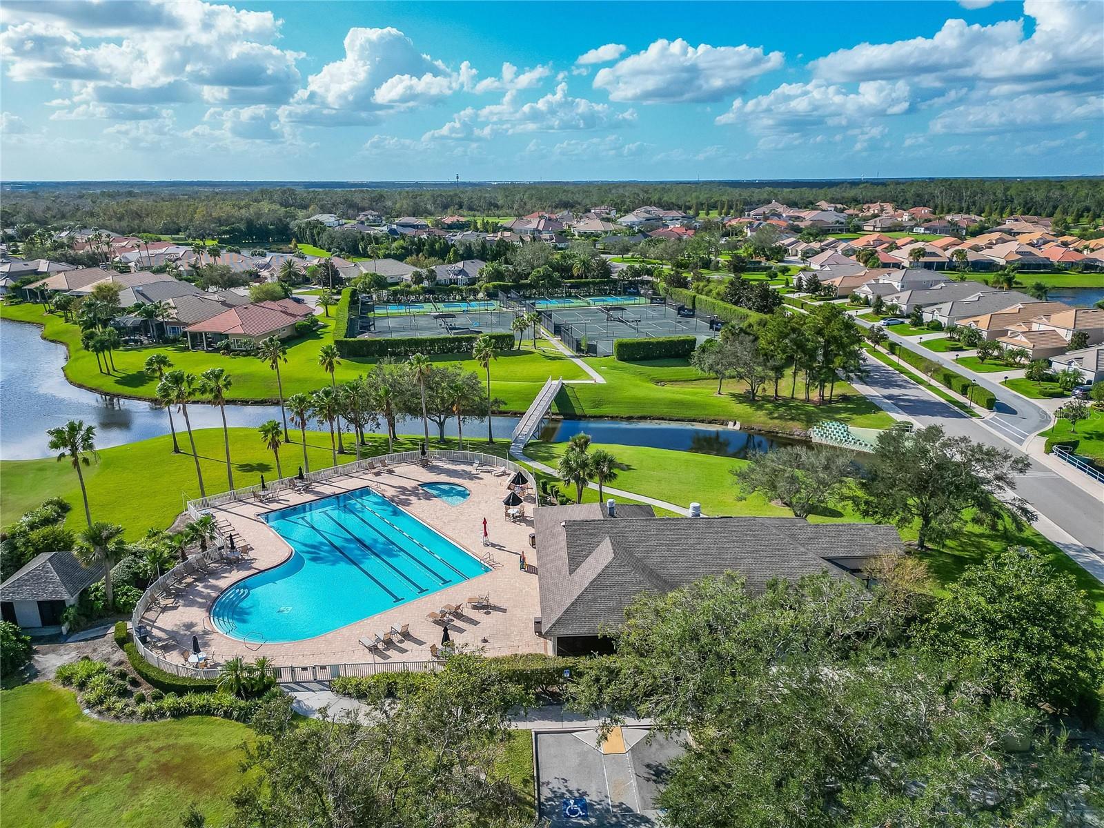 3000 SANCTUARY CIR