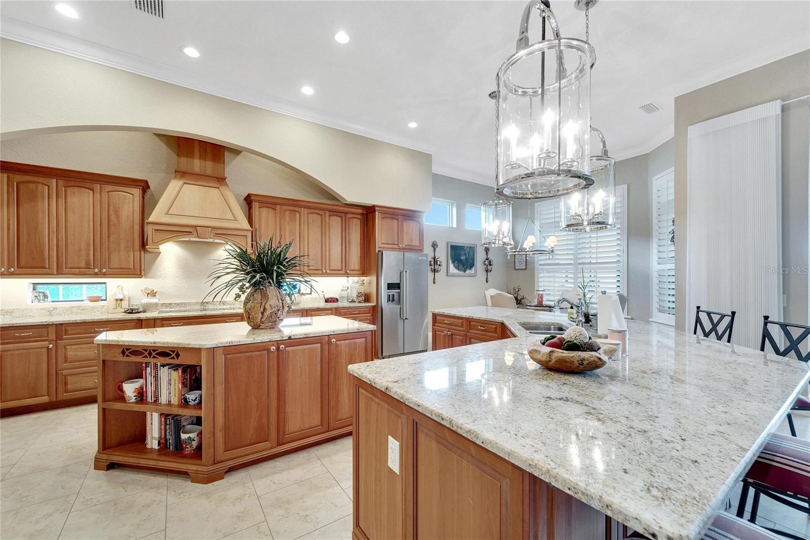 3000 SANCTUARY CIR