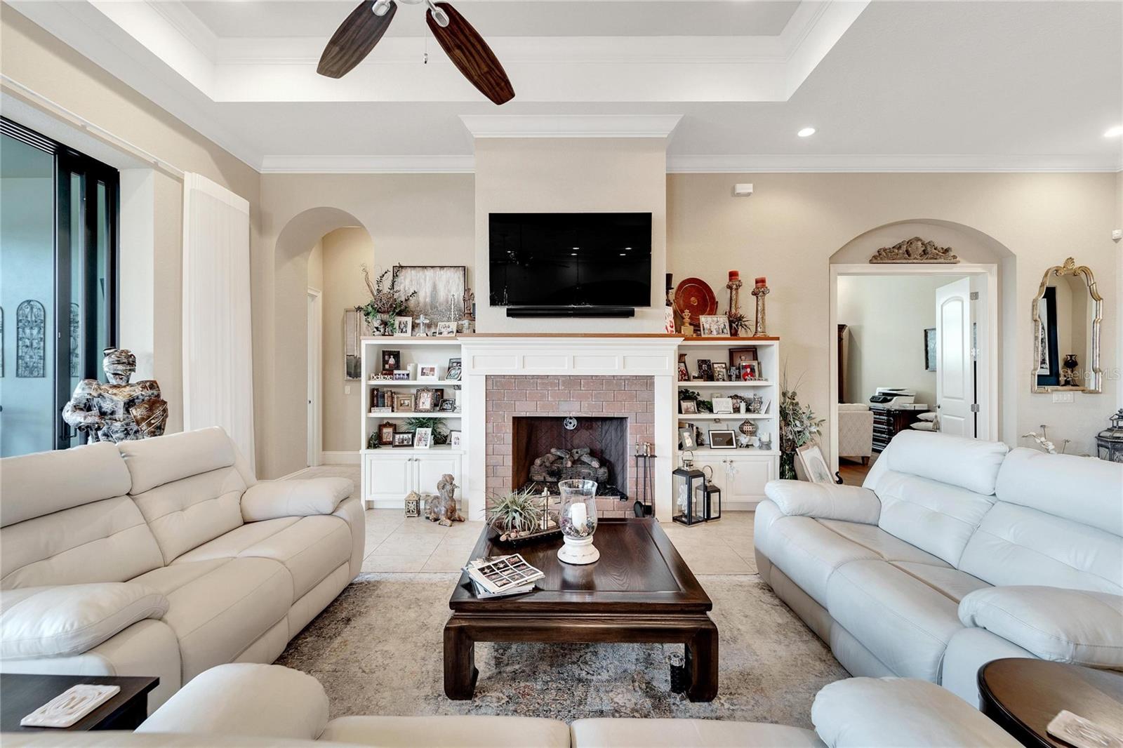 3000 SANCTUARY CIR