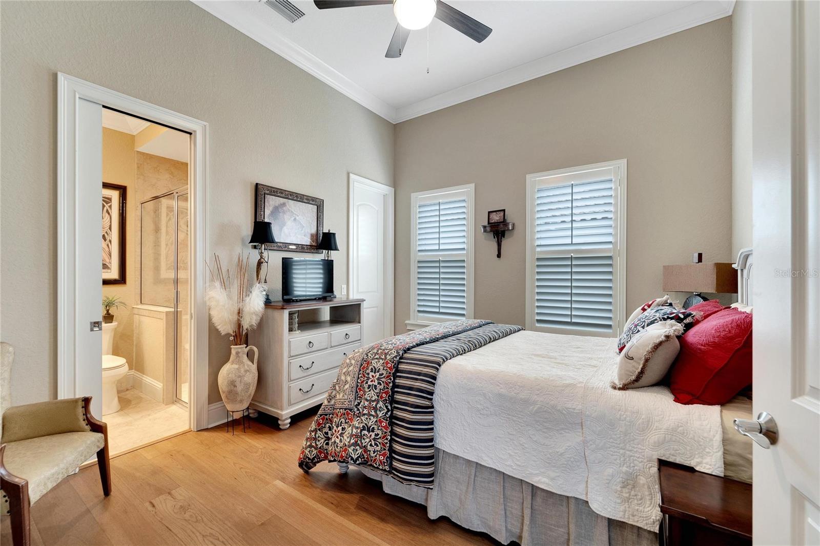 3000 SANCTUARY CIR