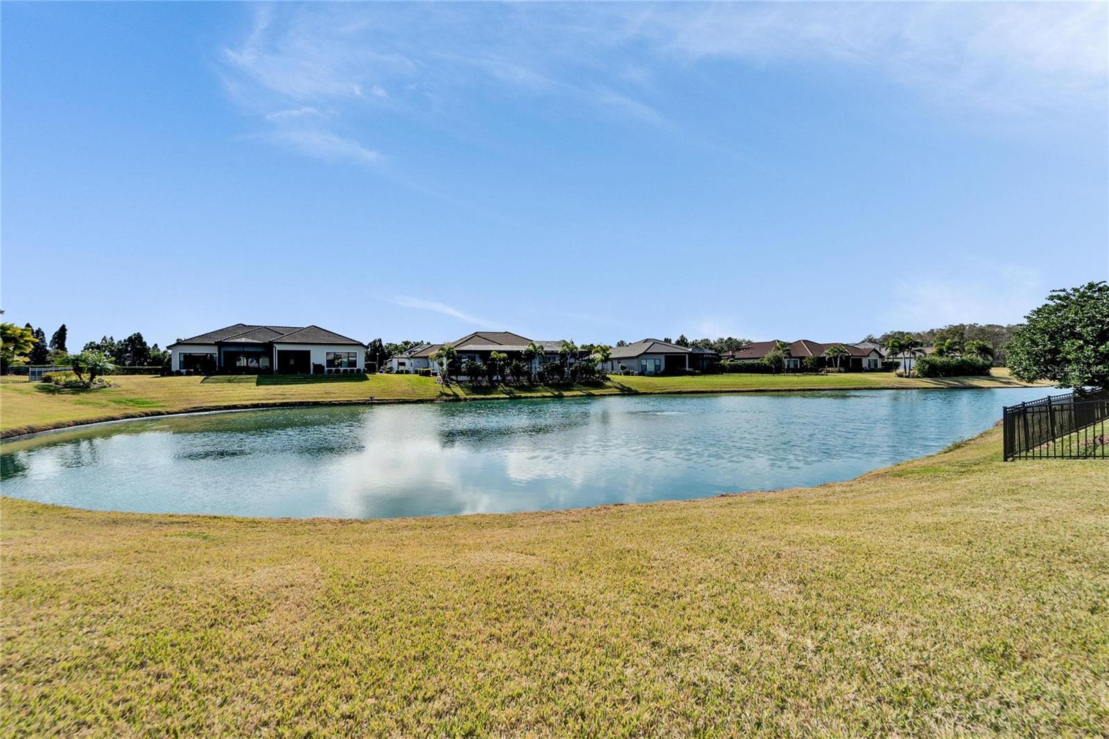 1934 HERITAGE LAKES BLVD