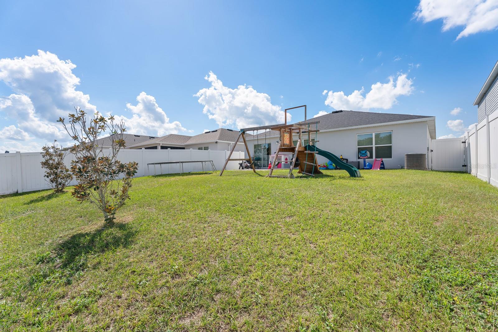 1341 MATTIE POINTE BLVD