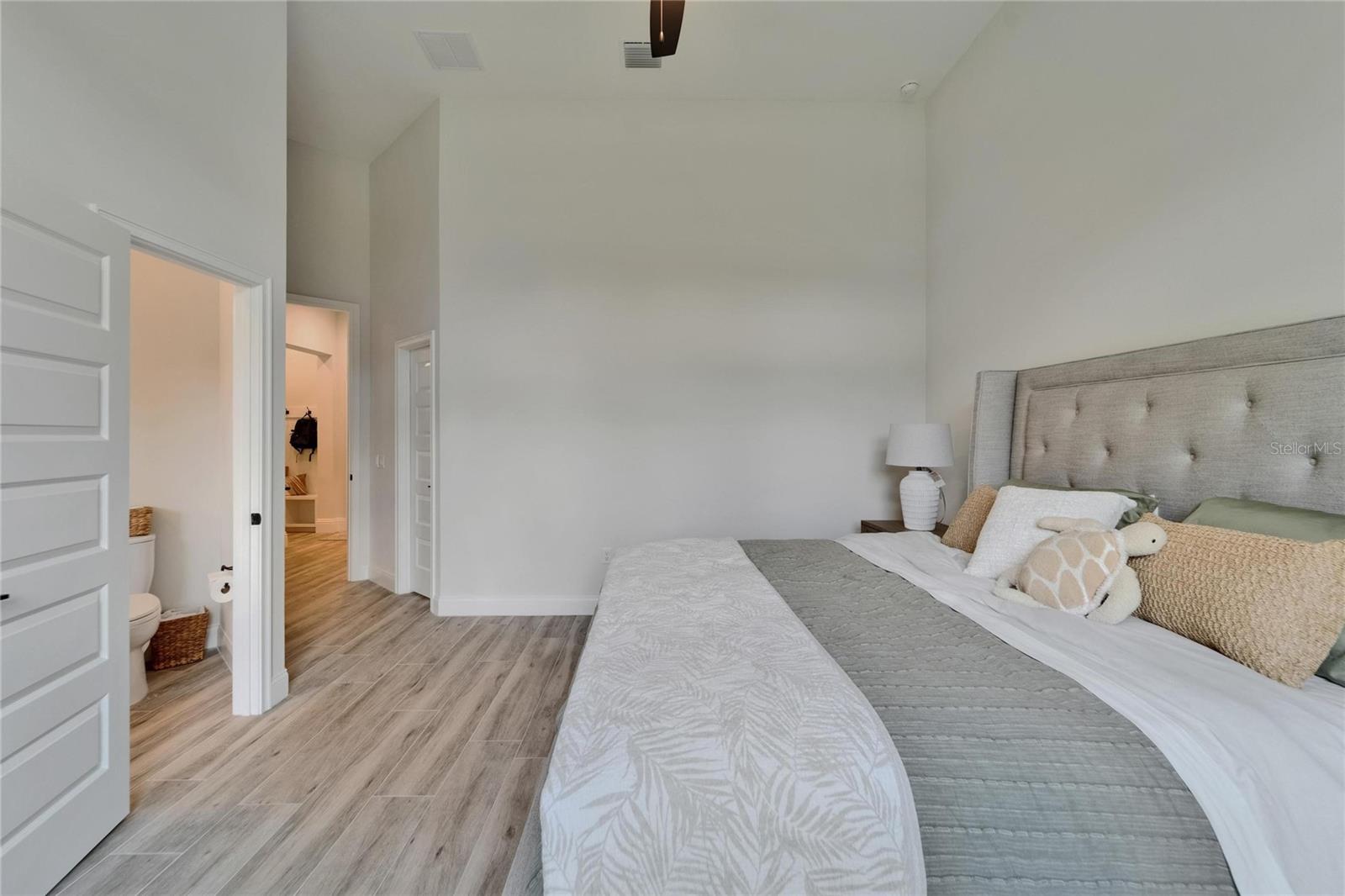 2662 DELPHI HILLS CT