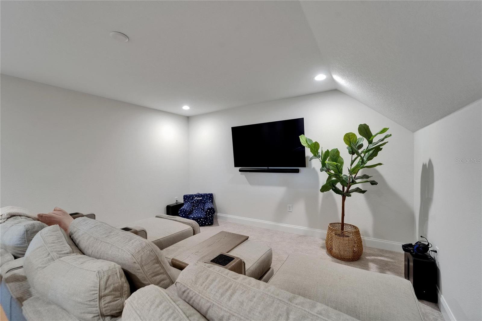 2662 DELPHI HILLS CT