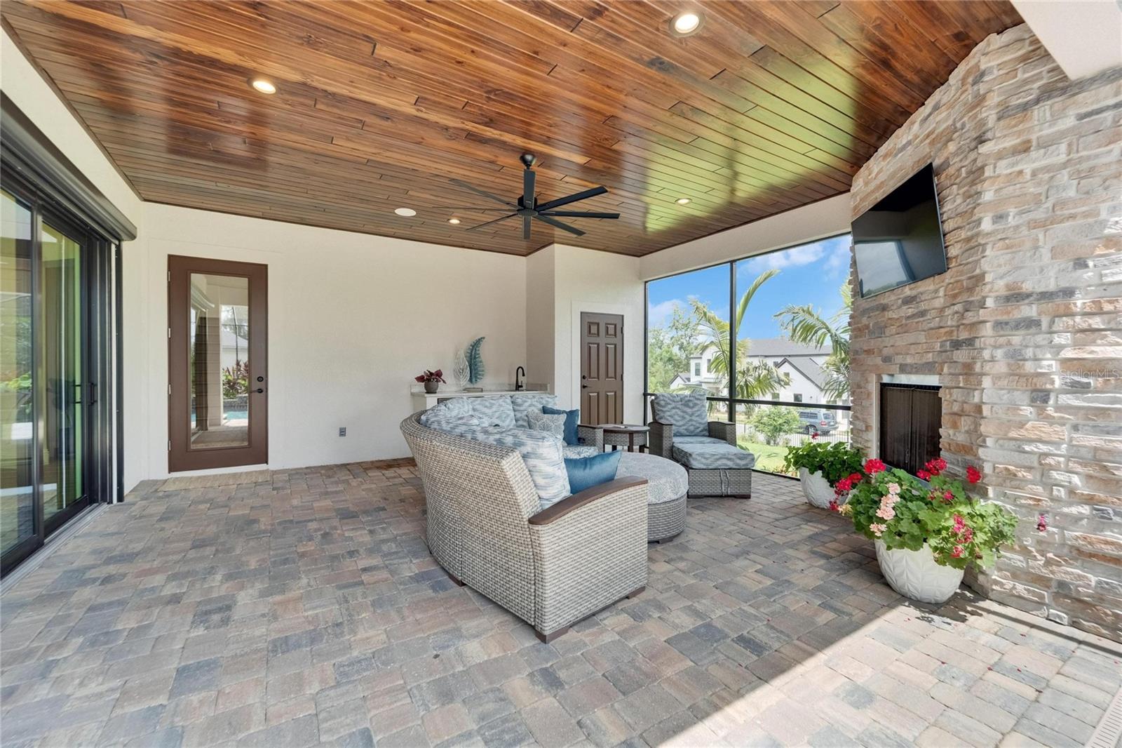 2662 DELPHI HILLS CT