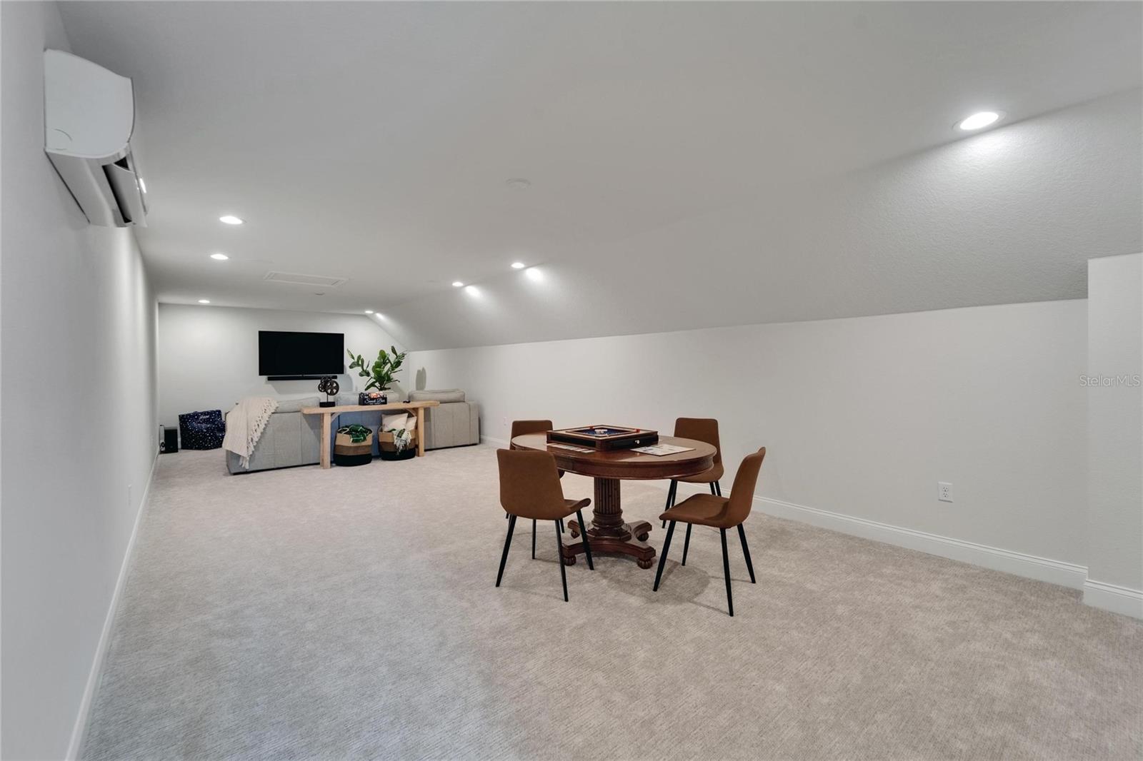 2662 DELPHI HILLS CT