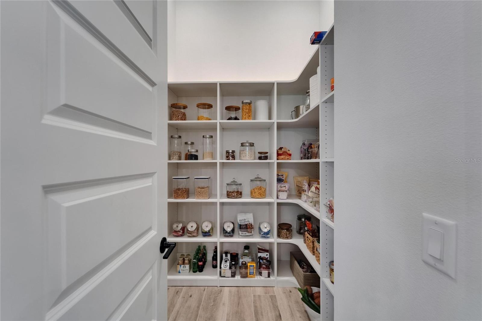 2662 DELPHI HILLS CT