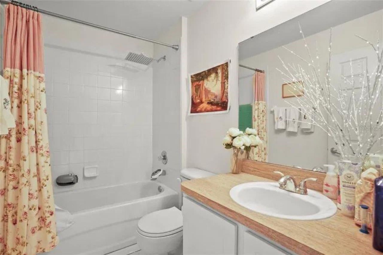 3999 WHISTLEWOOD CIR