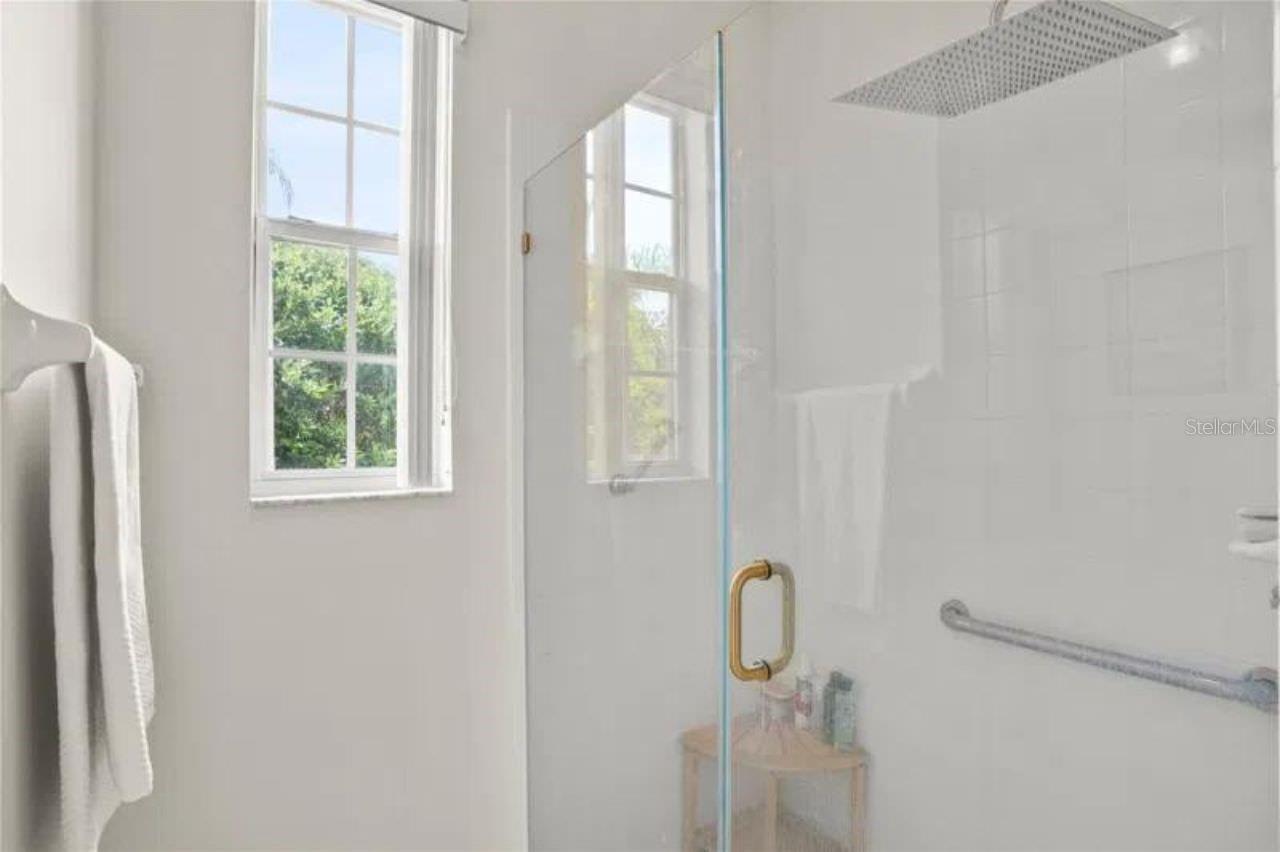 3999 WHISTLEWOOD CIR