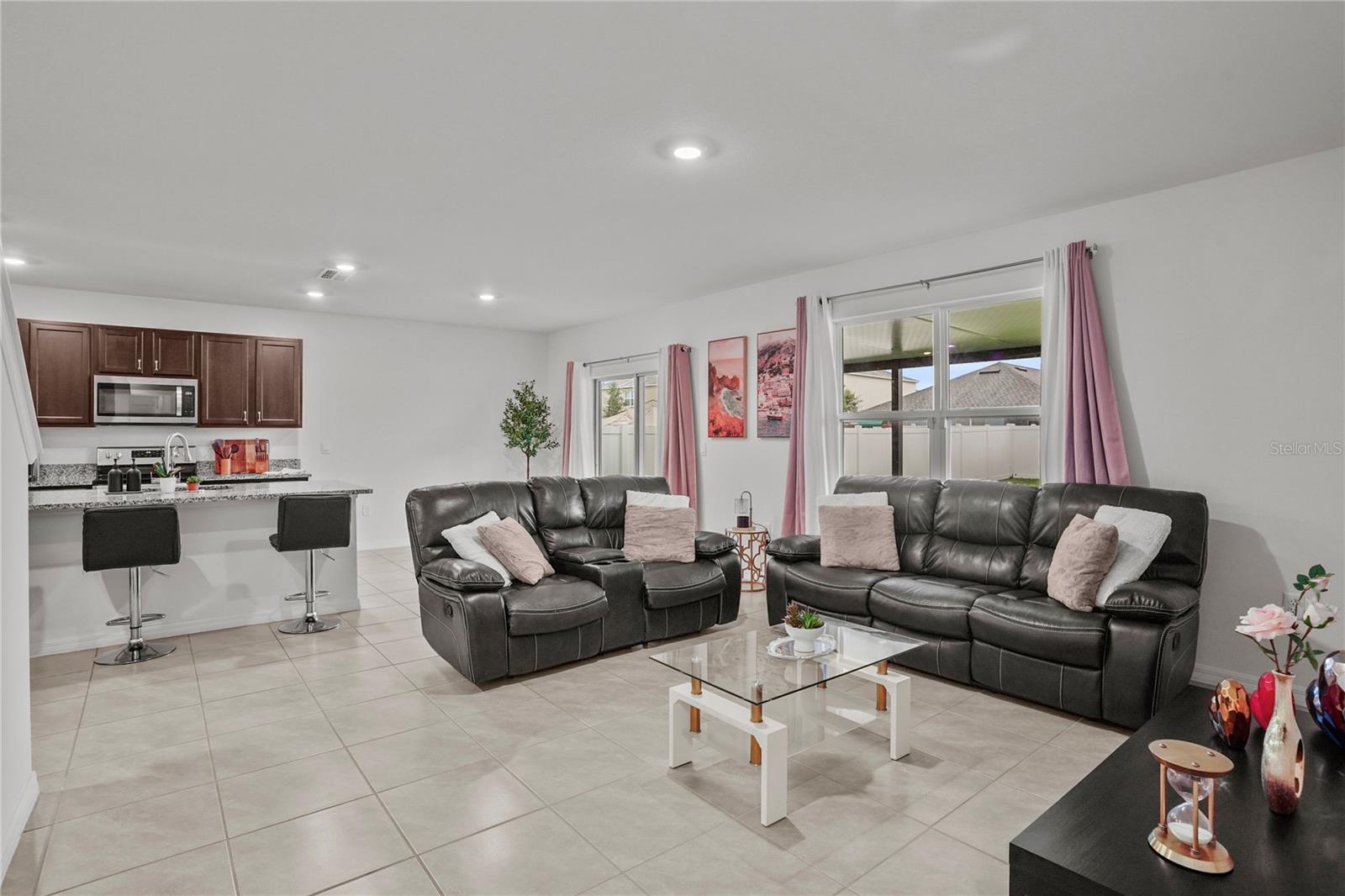 3914 RESTING ROBIN AVE