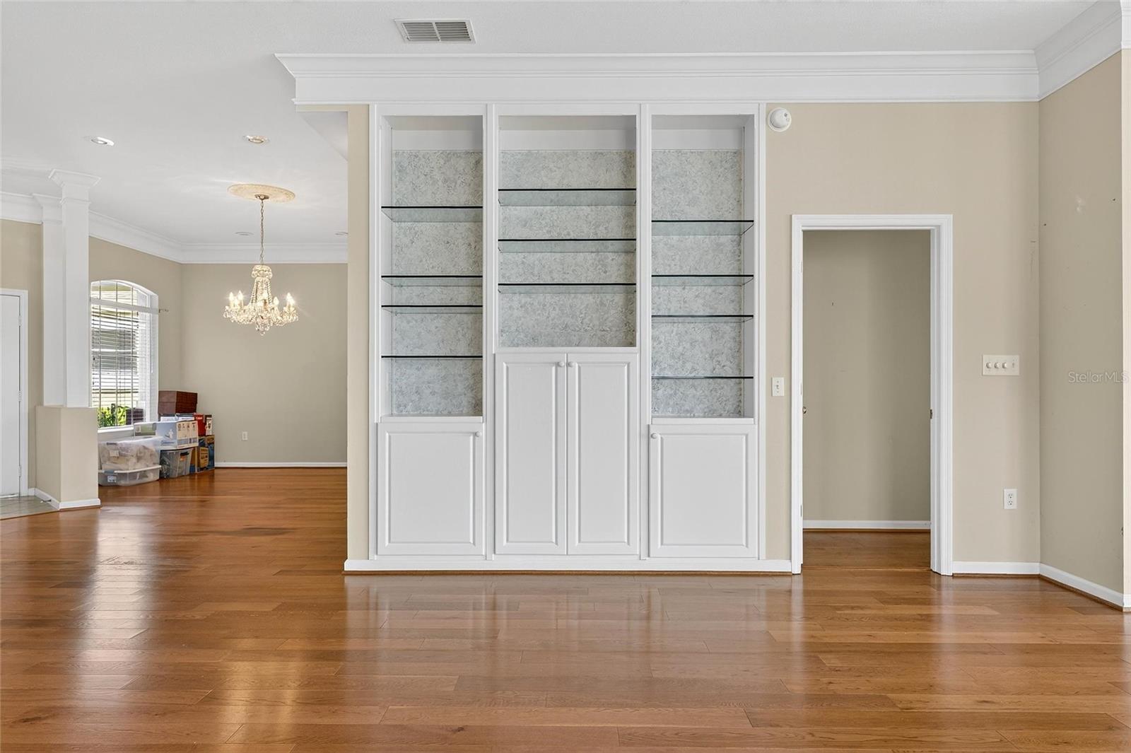 3093 SHOAL CREEK VILLAGE DR