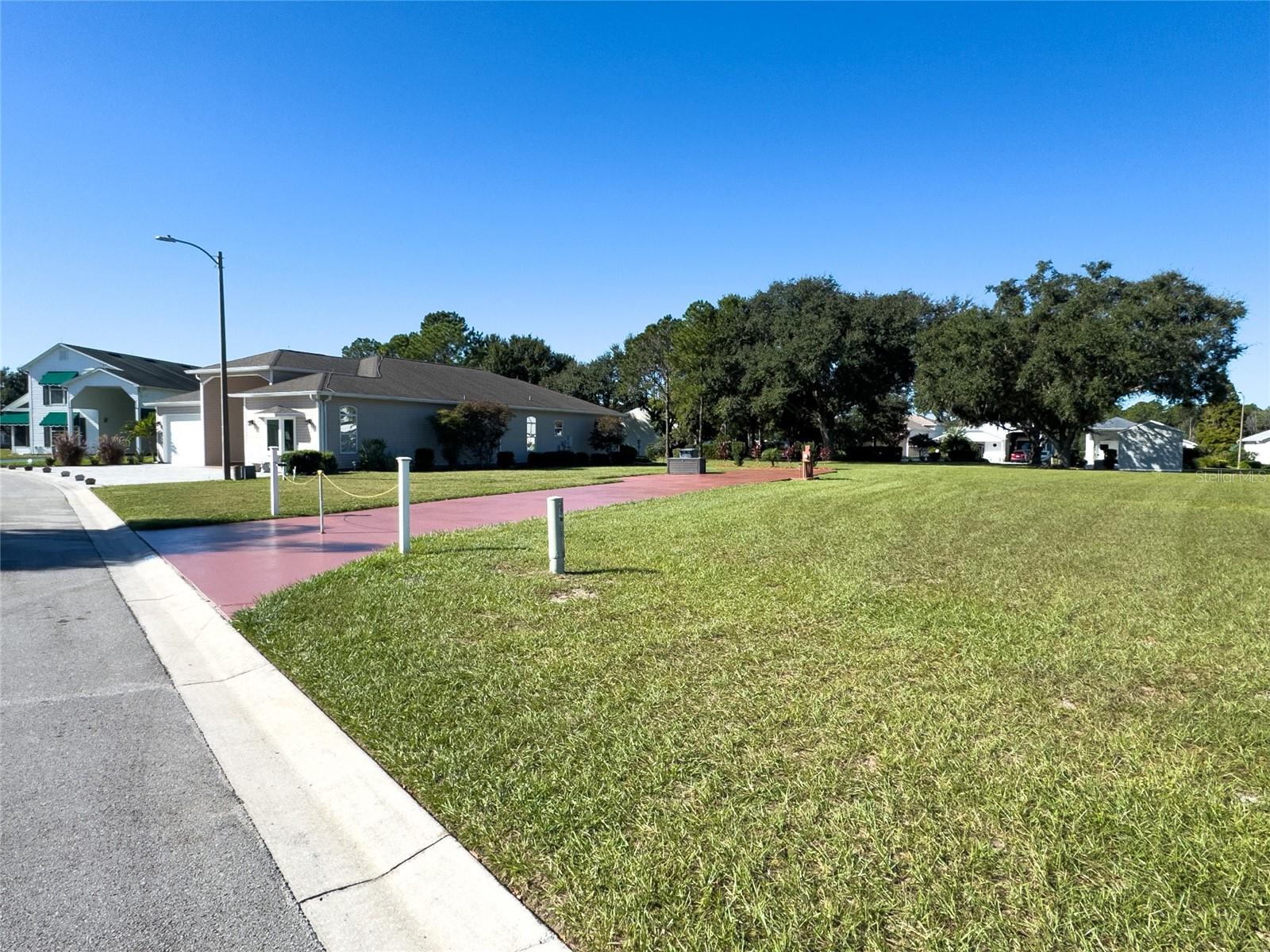 1052 CARAVAN LOOP