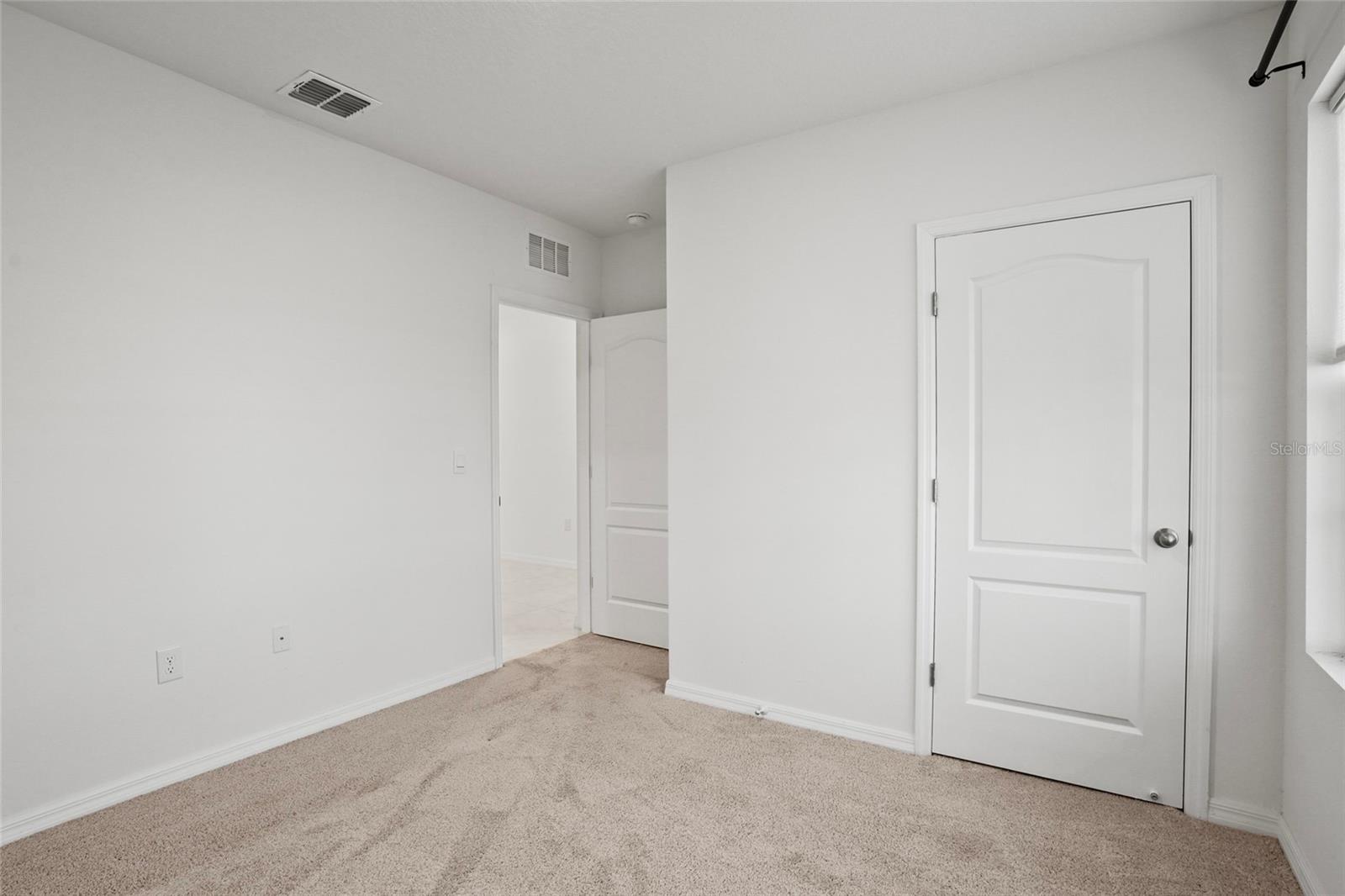 5739 GREY GRANITE WAY