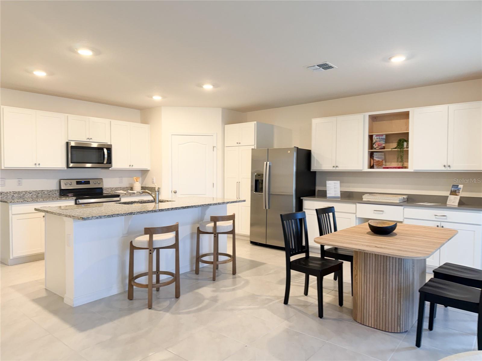 5739 GREY GRANITE WAY